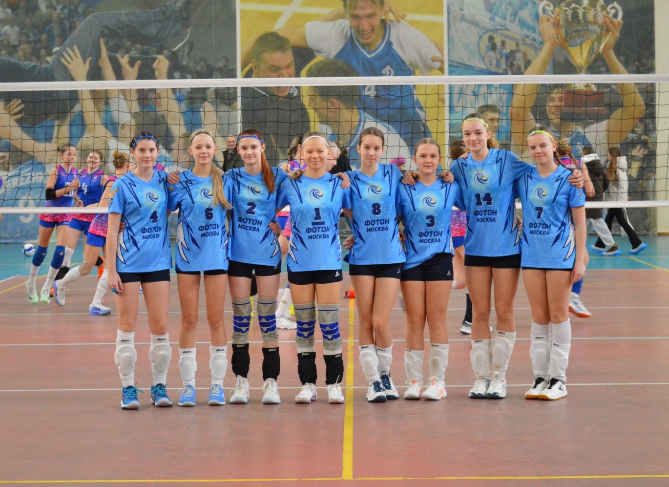 команда Мособр 2012 г.р. (участница Первенства Москвы среди спортивных школ)